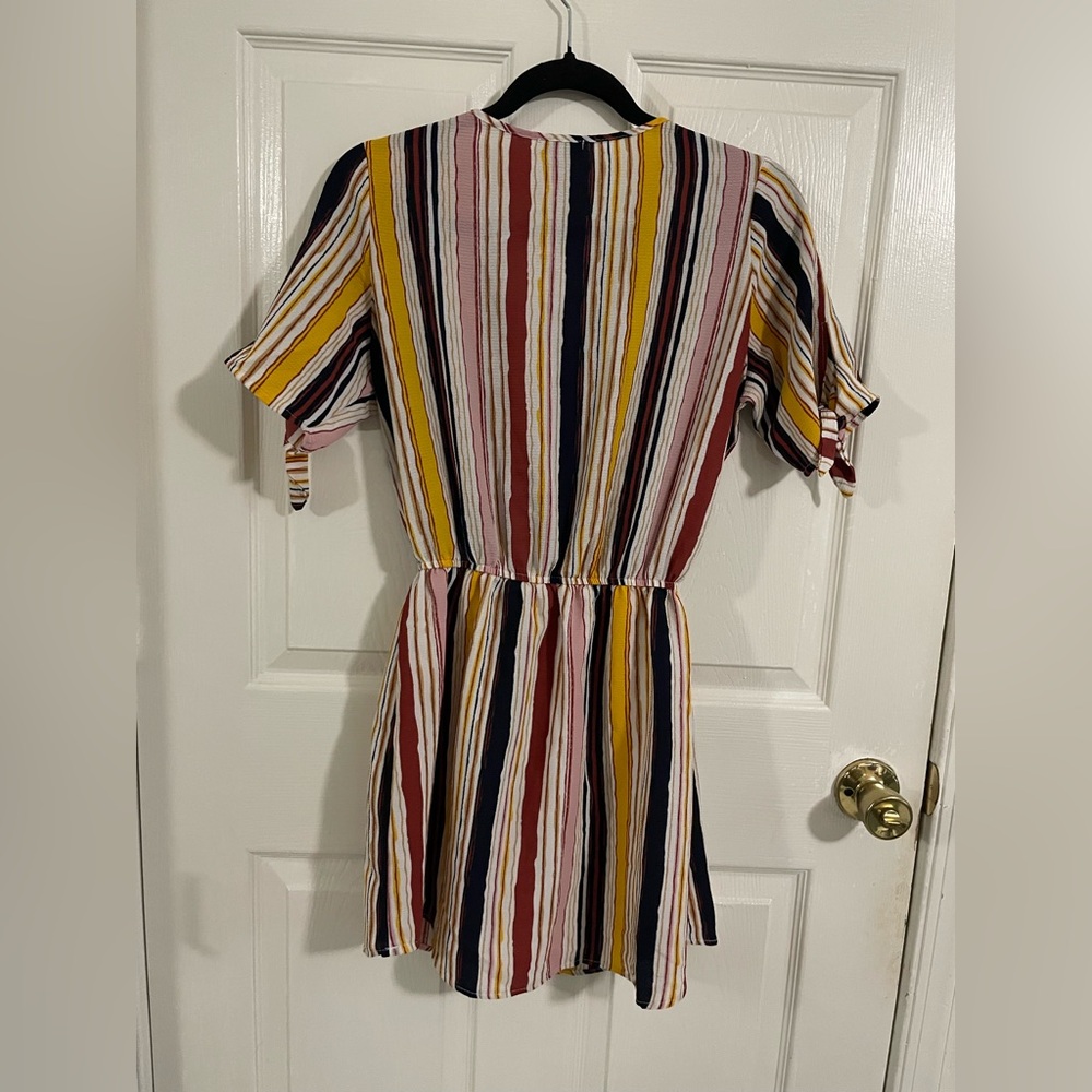 J for Justify Yellow and Blue Puff Sleeve Mini Sundress - Picture 5 of 7